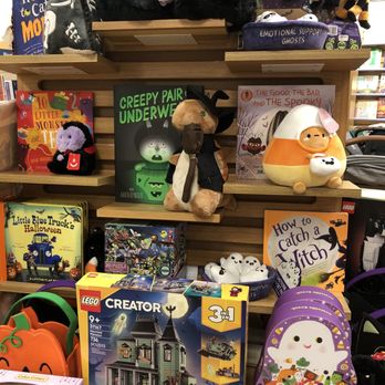 Barnes & Noble Booksellers - Bookstores Near Me - Frisco, Texas
