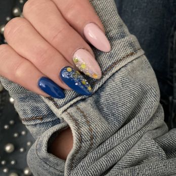 D & D Nails & Spa - Nails by Henry - Nail Salons Near Me - Puyallup, Washington D & D Nails & Spa - Nails by Henry - Nail Salons Near Me - Puyallup, Washington