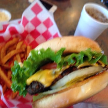 Flying Burger - Seafood Near Me - Magnolia, Arkansas