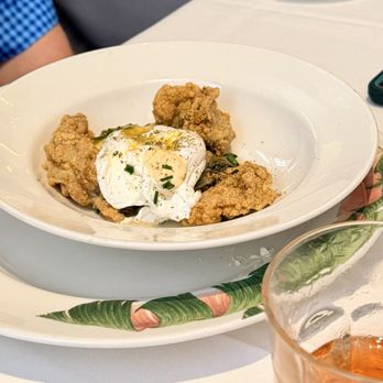 Commander's Palace - Cajun/Creole Near Me - New Orleans, Louisiana