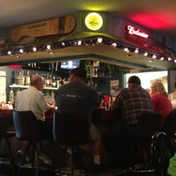Hide-Away Grill - Bar.