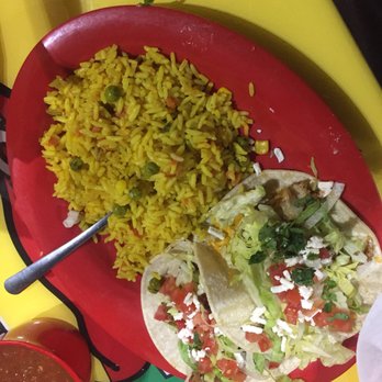 Fuzzy's Taco Shop - Brisket and grilled fish tacos - Tacos Near Me - Hattiesburg, Mississippi