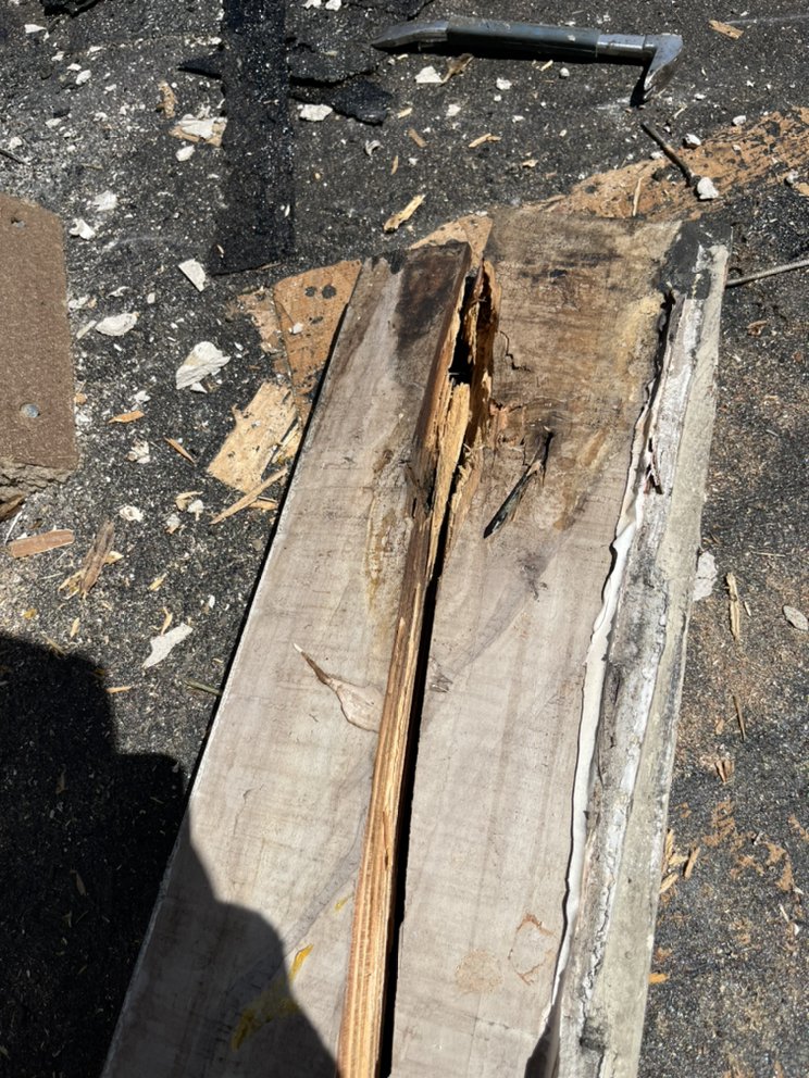 Slide of United Roofing