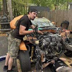 Slender Mobile Auto Maintenance