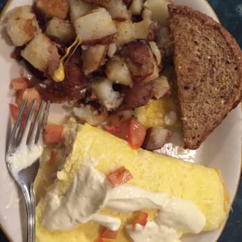 Egghead's Restaurant - The Glinda's garlic and crab omelette - Breakfast & Brunch Near Me - Fort Bragg, California Egghead's Restaurant - The Glinda's garlic and crab omelette - Breakfast & Brunch Near Me - Fort Bragg, California