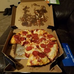 Domino's Pizza - Squished pizza