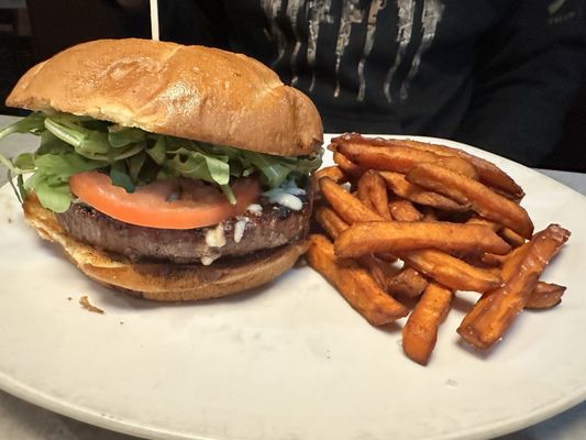 Lake Forest Bar and Grill by null