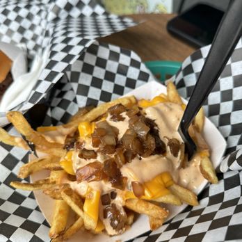 Hayes Burger - Jimi fries -@tinah - American Near Me - San Diego, California Hayes Burger - Jimi fries -@tinah - American Near Me - San Diego, California