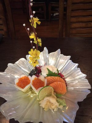 Mikado Sushi by null