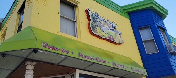 Siddiq's Real Fruit Water Ice by null