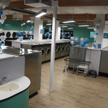 SuperClean Laundromats - All new store with lots of room and comforts to make your experience pleasant. - Laundromat Near Me - Fresno, California SuperClean Laundromats - All new store with lots of room and comforts to make your experience pleasant. - Laundromat Near Me - Fresno, California