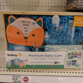 Target - Cute gift for expectant mothers - Department Stores Near Me - Miami, Florida