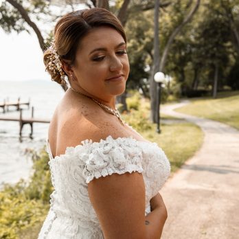 Blend - Bridal Makeup - Spray Tanning Near Me - Ripon, Wisconsin Blend - Bridal Makeup - Spray Tanning Near Me - Ripon, Wisconsin