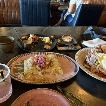 La Neta Cocina y Lounge - WHATA PRICKLY BREAKFAST ENCHILADAS TRASH-QUILE CALAMARI FRITO QUESO FUNDIDO - New Mexican Cuisine Near Me - Las Vegas, Nevada La Neta Cocina y Lounge - WHATA PRICKLY BREAKFAST ENCHILADAS TRASH-QUILE CALAMARI FRITO QUESO FUNDIDO - New Mexican Cuisine Near Me - Las Vegas, Nevada