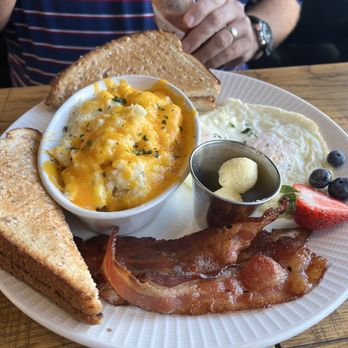 Neighborhood Services - Blue plate special with bacon and grits. Super lumpy and not creamy icky grits. - Southern Near Me - Louisville, Kentucky Neighborhood Services - Blue plate special with bacon and grits. Super lumpy and not creamy icky grits. - Southern Near Me - Louisville, Kentucky