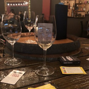 Della Viti - Wine, games - Wine Bars Near Me - Ames, Iowa