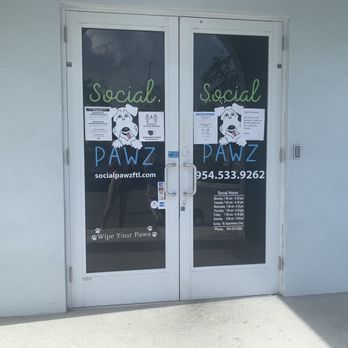 Social Pawz - Pet Boarding Near Me - Oakland Park, Florida Social Pawz - Pet Boarding Near Me - Oakland Park, Florida