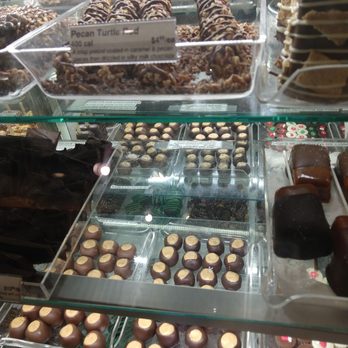 Kilwins Ice Cream - Chocolate - Fudge - Desserts Near Me - St Charles, Missouri
