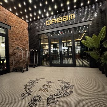 Dream Nashville - Valet/entrance - Hotels Near Me - Nashville, Tennessee Dream Nashville - Valet/entrance - Hotels Near Me - Nashville, Tennessee