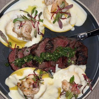 Junior Restaurant - Medium rare steak with raviolis and shrimp - Lounges Near Me - Roseville, California Junior Restaurant - Medium rare steak with raviolis and shrimp - Lounges Near Me - Roseville, California