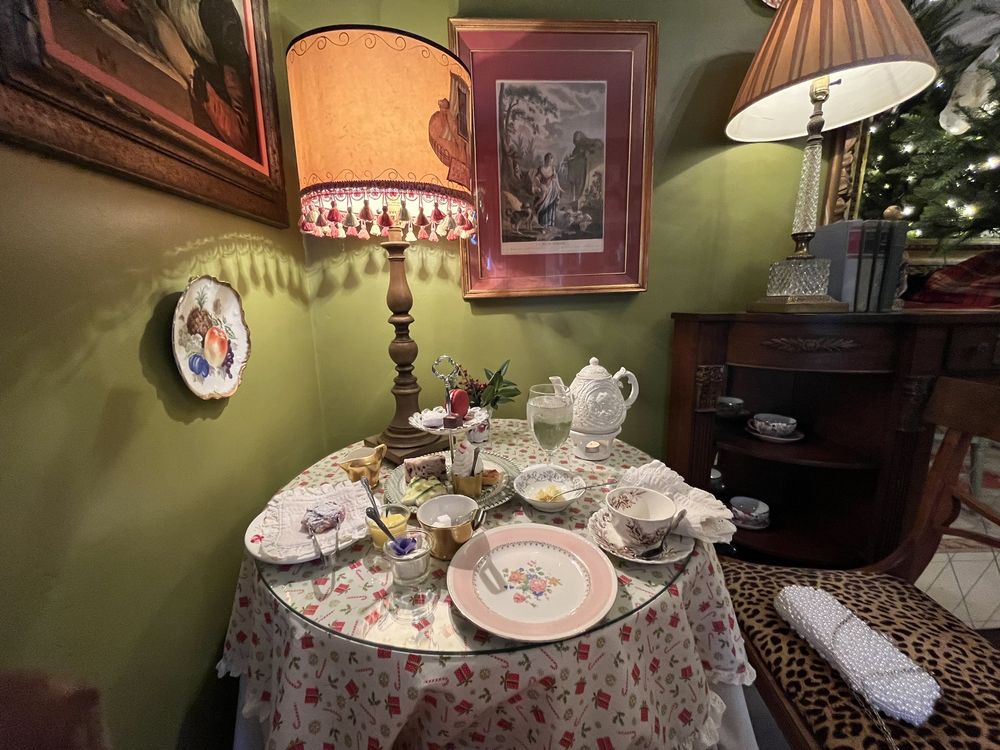 Unclaimed Tea A CAUSE FOR TEA - Updated May 2024 - 28 Photos - 418 E Franklin St ...