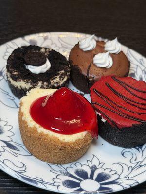 Eileen's Special Cheesecake by null