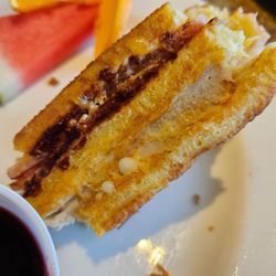 Point Loma Cafe - Fabulous Monte Cristo