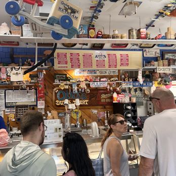 OINK’S ICE CREAM AND YOGURT - TEMP. CLOSED - Updated January 2026 - 222 ...