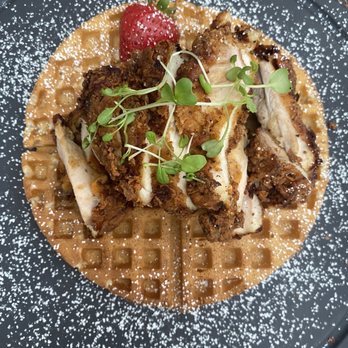 Le Chick - Chicken and waffles - Cocktail Bars Near Me - Miami, Florida Le Chick - Chicken and waffles - Cocktail Bars Near Me - Miami, Florida