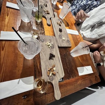 Pensive Distilling - Bourbon Tasting (Distillery Tour) - Cocktail Bars Near Me - Newport, Kentucky