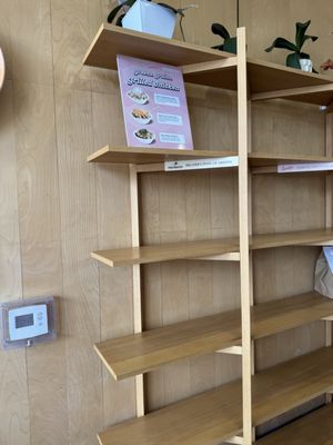 Sweetfin Poke Burbank by null