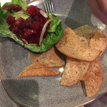 Moku Kitchen - Ginger Ahi poke - Cocktail Bars Near Me - Honolulu, Hawaii
