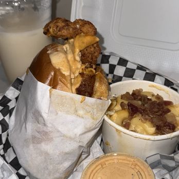 CARLITOS CRISPN CHICKEN & BAR - Updated February 2026 - 49 Photos & 71 ...