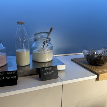 ERSTE Premier Lounge - Lounges Near Me - Prague, Puerto Rico