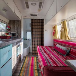 Off The Vine RV Park - 1964 Airstream Globetrotter