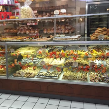 Racine Bakery - Bakeries Near Me - Chicago, Illinois