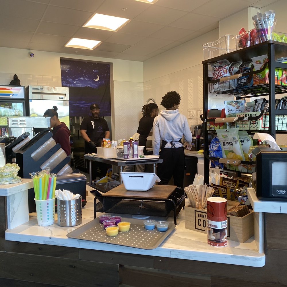 Dream Bowlz - Behind the counter - Acai Bowls Near Me - Hercules, California Dream Bowlz - Behind the counter - Acai Bowls Near Me - Hercules, California