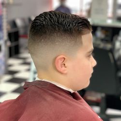Hall of Fame Barber Shop - Kids skin fade