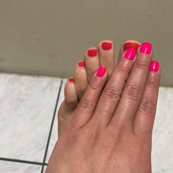 Belle Nails and Spa - I asked for the same color on my toes and I got an orange color lady said it was the same but I said no - Nail Salons Near Me - Concord, California
