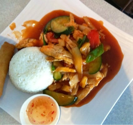 Thai Niyom Restaurant by null