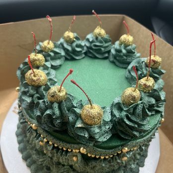 Cakery Bakery - Bakeries Near Me - La Cañada Flintridge, California