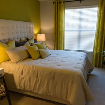Highlands At Sugarloaf - The Centennial 1BR Bedroom - Apartments Near Me - Duluth, Georgia Highlands At Sugarloaf - The Centennial 1BR Bedroom - Apartments Near Me - Duluth, Georgia
