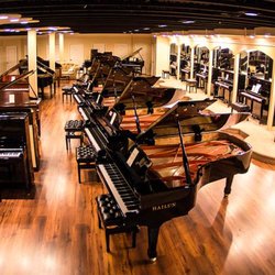 Brigham Larson Pianos - Brigham Larson Pianos offers a wide selection of new and refurbished pianos.