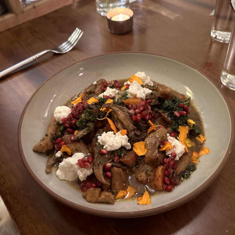 Street Social - New American Near Me - Petaluma, California Street Social - New American Near Me - Petaluma, California