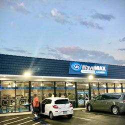 WaveMAX Laundry Long Beach