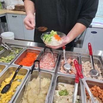 Poke Bros - Poke Near Me - Avon, Connecticut