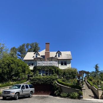 The Inn on Knowles Hill - Bed & Breakfast Near Me - Sonora, California The Inn on Knowles Hill - Bed & Breakfast Near Me - Sonora, California