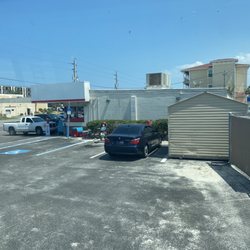 Circle K - Oversized vehicle parking FOR CUSTOMERS !