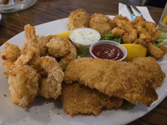 Shucker's Oyster Bar by null