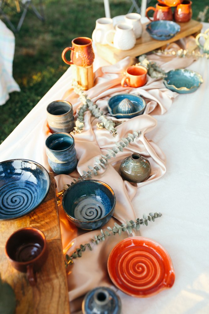 BROKEN VESSELS POTTERY STUDIO 122 S Broadway St, Siloam Springs